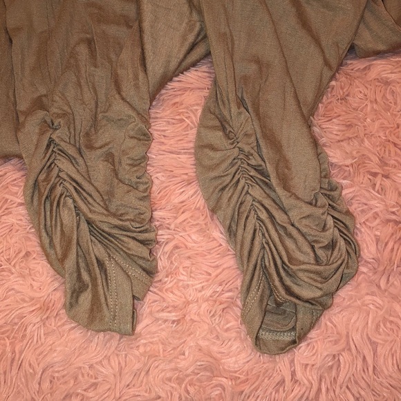 TAN STRAPLESS ROMPER! - Picture 3 of 3